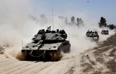 އިޒްރޭލުގެ އަސްކަރީ ވެހިކަލެއްގައި ބޮމެއް ހަރުކޮށް ގޮއްވާލައިގެން ސިފައިންގެ ހަ މީހަކު މަރާލައިފި