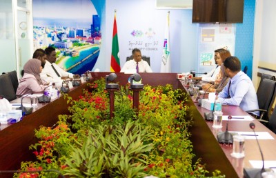 ހުކުރު ދުވަސްތަކުގެ ހެނދުނު ބައެއް މަގުތަކުގައި ވެހިކަލް ދުއްވުން މަނާކުރަނީ