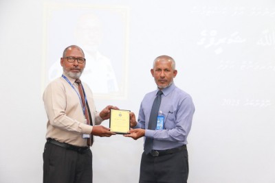 ކަސްޓަމްސްގެ ކޮމިޝަނާ ޖެނެރަލް އަބްދުﷲ ޝަރީފް ރިޓަޔާ ކުރައްވައިފި