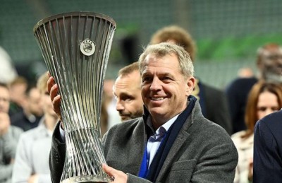 ޓޮޑް ބޯލީ ކަޅުބާޒާރުގައި ޓިކެޓް ވިއްކާ މައްސަލައެއް