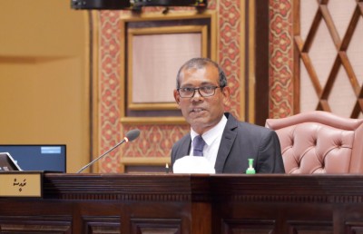 ނަޝީދު މަޖިލީހުގެ ރައީސްކަމުން އިސްތިއުފާ ދެއްވައިފި