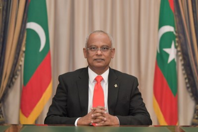 ރައީސް މާދަމާ ގައުމާ މުޚާތަބު ކުރައްވަނީ
