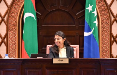 އީވާއާއި އަފީފަށް ގަރާރުގެ މަސައްކަތުގައި ރިޔާސަތު ބަލަހައްޓަން ފުރުސަތު ނުދޭން ކޮމިޓީން ލަފާދެނީ