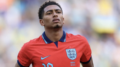 އަނިޔާގެ ސަބަބުން ބެލިންހަމް ވެސް އިނގިރޭސި ސްކޮޑުން ވަކިވެއްޖެ