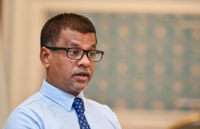 ހޮސްޕިޓަލްތަކަށް މިއަހަރު 600 އަށް ވުރެ ގިނަ މުވައްޒަފުން ނަގާނެ: މިނިސްޓަރު