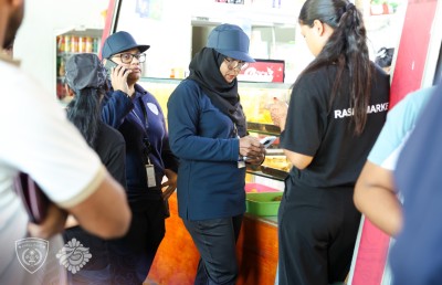 ހުޅުމާލެ ރަށު މާރުކޭޓުގައި ގަވާއިދާ ހިލާފަށް ވިޔަފާރިކުރާ 15 ބިދޭސީއަކު ހިފަހައްޓައިފި