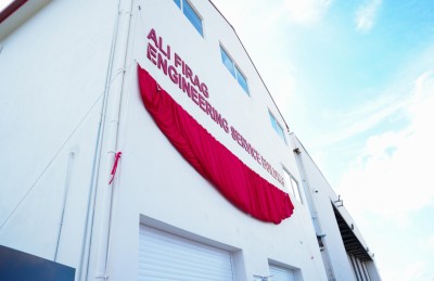 މޯލްޑިވިއަންގެ އިންޖިނިއަރިން ސާވިސް ބިލްޑިން ހުޅުވައިފި