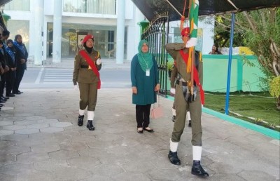 ޒީނިޔާ: މާރާމާރީ އާއި ތަޅާފޮޅުމުގެ ސްކޫލެއް ބަދަލުކޮށްލި ޕްރިންސިޕަލެއް