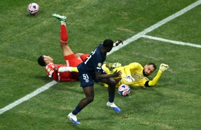 މުސިއާލާގެ އަނިޔާ؛ ނޯޔާގެ އިނގިލި އަމާޒުކުރީ ޑޮނަރުއްމާ އަށް