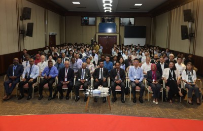 އިގްތިސާދީ ދާއިރާގެ އެންމެ ބޮޑު އެއް ކޮންފަރެންސް ވިލާ ކޮލެޖުގައި ފަށައިފި