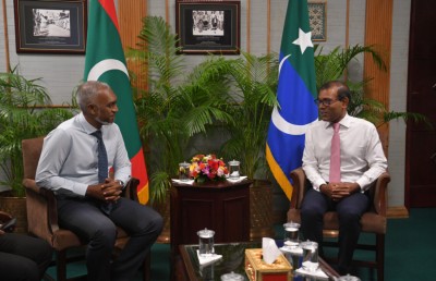 ''މި ސަރަހައްދުގައި ނުފޫޒު އިތުރުކުރަން ޗައިނާއިން ދަނީ މަސައްކަތްކުރަމުން، އިންޑިއާއާ ގުޅުން ވަރުގަދަކުރަންޖެހޭ''