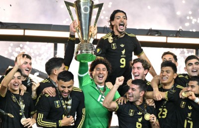 މެކްސިކޯ 10 ވަނަ ފަހަރަށް ގޯލްޑް ކަޕް ކާމިޔާބުކޮށްފި