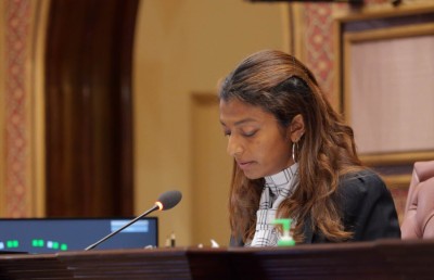 މަގާމުން ވަކިކުރުމުގެ ޖަލްސާ ތެރެއިން އީވާ އިސްތިއުފާ ދެއްވައިފި