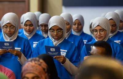 ވިލާ ކޮލެޖުގެ ހެލްތު ސައިންސަސްގެ ދަރިވަރުން ހުވާކޮށް، ވައިޓް ކޯޓު ހަވާލުކުރުމުގެ ރަސްމިއްޔާތު ބާއްވައިފި