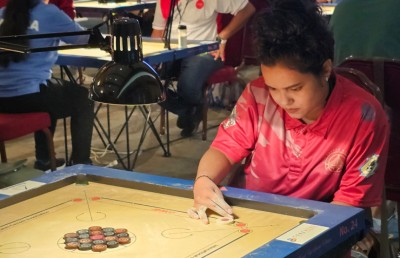 ދިވެހި ކެރަމްގެ "ކުއީން"؛ ކާމިޔާބީގެ ފަހަތުގައި ވޭނީ ދިރިއުޅުމެއް