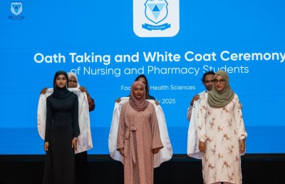 ވިލާ ކޮލެޖުގެ ހެލްތު ސައިންސަސްގެ ދަރިވަރުން ހުވާކޮށް، ވައިޓް ކޯޓު ހަވާލުކުރުމުގެ ރަސްމިއްޔާތު ބާއްވައިފި