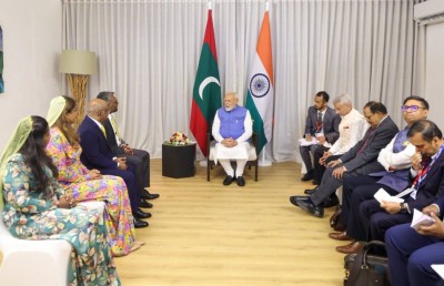 އިންޑިއާގެ ބޮޑުވަޒީރު މޯދީ އެމްޑީޕީގެ އިސްވެރިންނާ ބައްދަލުކުރައްވައިފި