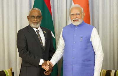 މޯދީ، މަޖިލީހުގެ ރައީސް އަބްދުއްރަހީމްއާ ބައްދަލުކުރައްވައިފި