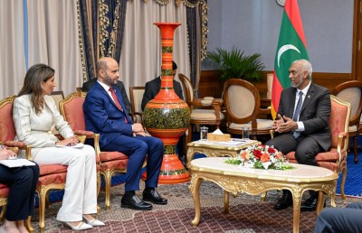 އާ ޓާމިނަލަށް ފައިސާ ހަމަޖައްސައިދިން ސައުދީ އާއި އޮފިޑް ފަންޑުގެ ވެރިންނާ ރައީސް ބައްދަލުކުރައްވައިފި