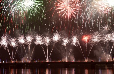 މާދަމާ ރޭ މާލެ ވަށައި 19 ދިމާލަކުން ހަ މިނެޓަށް ހަވާ އަރުވާނެ