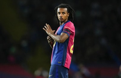 ވޯލްޑް ކްލާސް ކަނާތު ބެކެއް ހޯދަން ސިޓީން އަތްފުނާ އަޅަނީ