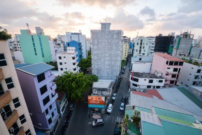 ދަޅަދައްކައިގެން ކޮޓަރިއަށް ގެނެސް، ބަޔަކާ ބައިވެރިވެގެން ފޭރިއްޖެ