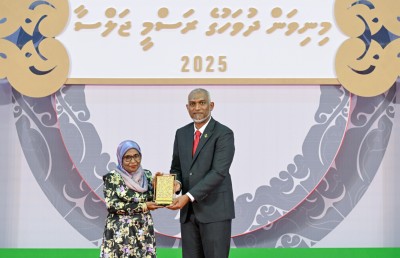 ދައުލަތަށް ގިނަ ދުވަހު ހިދުމަތްކުރެއްވި 94 ބޭފުޅަކަށް އިނާމު