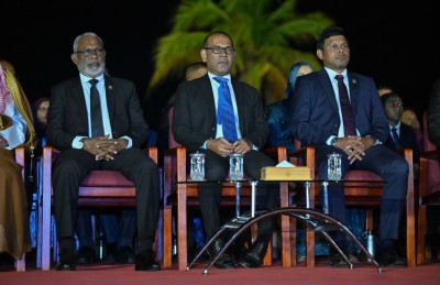 ކުރީގެ ރައީސުންނަށް އެރުވި ދައުވަތު ގަބޫލުފުޅު ކުރައްވައި ވަޑައިގަތީ ނަޝީދާއި ވަހީދު އެކަނި