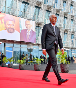 ލަންކާގައި އިންވެސްޓުކުރަން ދިވެހި ވިޔަފާރިތަކަށް ޑިސަނަޔަކެގެ ދައުވަތު