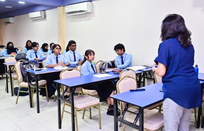 ވިލާ އިންޓަނޭޝަނަލް ހައި ސްކޫލަށް ވަނުމަށް ފުރަތަމަ ހަފްތާގެ ތެރޭގައި 200 އަށް ވުރެ ގިނަ އެޕްލިކޭޝަން