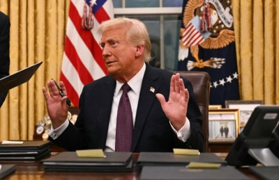 އިންޑިއާގެ މުދަލުން އިތުރު 25 ޕަސެންޓު ޓެރިފް ނަގަން ޓްރަމްޕު ނިންމައިފި؛ ޖުމްލަ 50 ޕަސެންޓަށް!