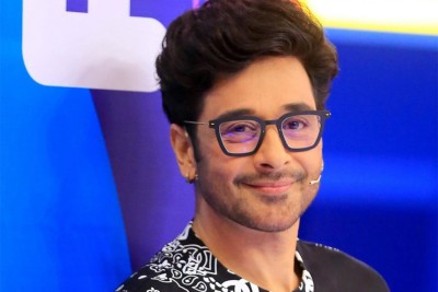 އިންޑިއާގެ ފިލްމުތައް ޕާކިސްތާނުގައި ދެއްކުމަށް ފައިސަލް ގުރައިޝީ ގޮވައިލައިފި