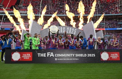 ސީޒަންގެ ފުރަތަމަ ތަށި ލިވަޕޫލަށް ގެއްލިއްޖެ، ސޮލަޓް ގޯހީ ޑިފެންސް