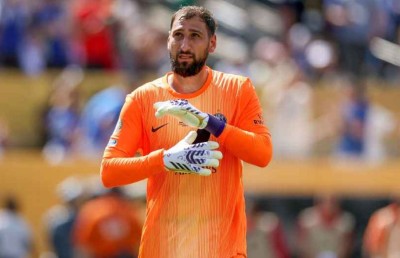 ޑޮނައްރުއްމާ ޑިމާންޑް ކުރީ ބޮޑު މުސާރައަށް، ޕީއެސްޖީން ނިންމީ އޭނާ ބޭރު ކުރަން