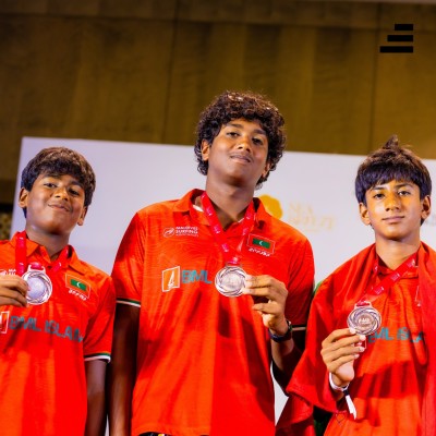 އޭޝިއަން ޗެމްޕިއަންޝިޕުން ޖޫނިއާ ސާފިން ޓީމަށް ކޮޕާ މެޑަލް