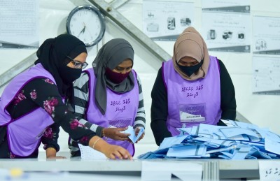 ކައުންސިލް އިންތިހާބުގެ މަސައްކަތަށް 260 އަށް ވުރެ ގިނަ މުވައްޒަފުން އީސީން ހޯދަނީ