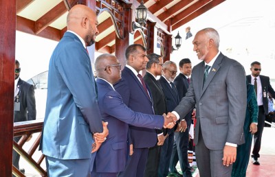 ގައުމީ ދުވަހުގެ ރަސްމީ ޖަލްސާއަށް ރައީސް އުތީމަށް ވަޑައިގެންފި