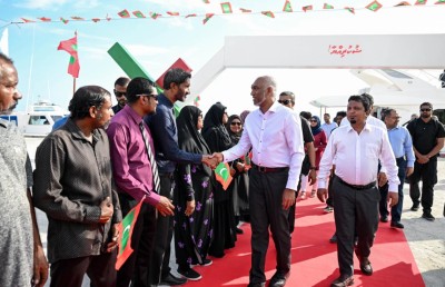 ބޮޑުފޮޅުދޫން ހިއްކާފައިވާ ބިން ކައުންސިލާ ހަވާލުކުރަން ރައީސް ނިންމަވައިފި