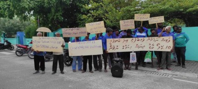 ދިއްދޫ ފެނަކަ މުވައްޒަފުންގެ ވަޒީފާ އަނބުރާ ހޯދަން މަޖިލީހަށް