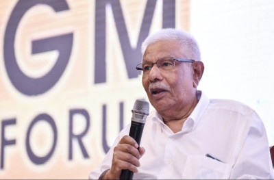 ޓޫރިޒަމްގެ ހާއްސަ މަންޒިލަކަށް ރާއްޖެ ހެދުމުގައި އެމްޔޫ މަނިކުގެ ދައުރު ބޮޑު: ރައީސް