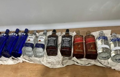 ބަނގުރާ ފުޅިތަކަކާ އެކު، އުމުރުން ދުވަސްވީ މީހަކު ހައްޔަރުކޮށްފި