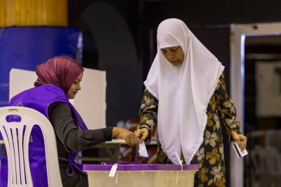 ރޯދަ މަހު އިންތިޚާބުތައް ނުބޭއްވޭ ގޮތަށް ގާނޫނަށް އިސްލާހެއް ހުށަހަޅަނީ