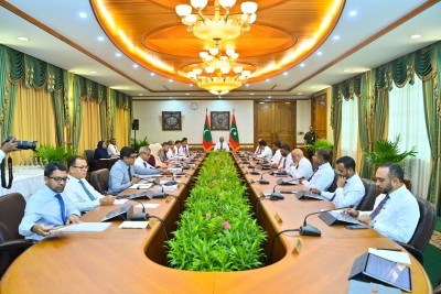 ވަޒީރުންނަށް ރުހުން ދިނުމަށް ދައުރުން ބޭރު އިތުރު ޖަލްސާއެއް މާދަމާ