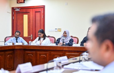 ތަމްރީނަކަށް ފަހުގައި ނޫނީ ބްރޯޑްކާސްޓިން ދާއިރާގެ ނޫސްވެރިންނަށް ފާސް ނުލިބޭ ގޮތް ހަދަނީ