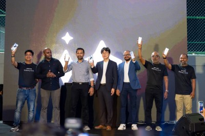 ދިރާގުން ސެމްސަންގް ގެލެކްސީ އެސް24ގެ މޮޑެލްތައް ލޯންޗުކޮށްފި