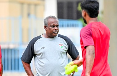 ގައުމީ ޓީމުން ޖާގަ ދިނުމުގައި މެޗުތަކުގެ އިތުރުން ކްލަބްގެ ޕްރެކްޓިހުގައި ކުރާ މަސައްކަތަށް ވެސް ބަލަނީ