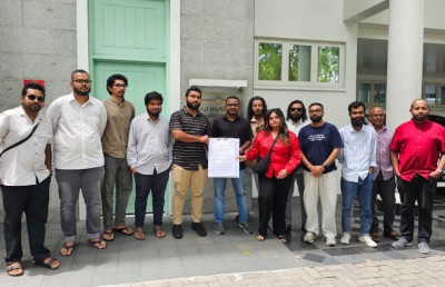 މީޑިއާ ބިލް ބޭރުކޮށްލަން އެދި ނޫސްވެރިންގެ ޕެޓިޝަނެއް ހުށަހަޅައިފި