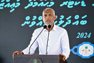 އެއްފަހަރާ މަޝްރޫއުތައް ކުރިއަށްގެންދަން އިގްތިޞާދުގައި ހަކަތައެއްނެތް: ރައީސް