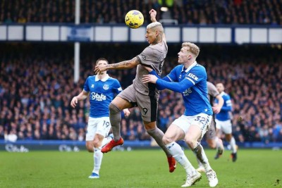 އެންމެ ފަހު ވަގުތު ކާމިޔާބުކުރި ލަނޑާއެކު އެވަޓަނުން ސްޕާސްއާ އެއްވަރުކޮށްފި