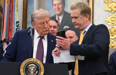 ޓްރަމްޕު ނުކުމެ އޭނާގެ މަރުގެ ހަބަރު ދޮގުކޮށްފި